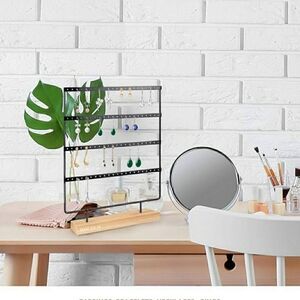 NEW IN Package Earring Holder Organizer Display Holder Stand - 88 Holes